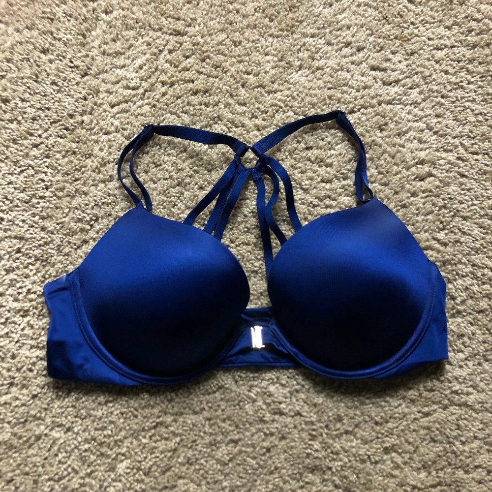 NEW Victoria Secret Very Push Up Bra